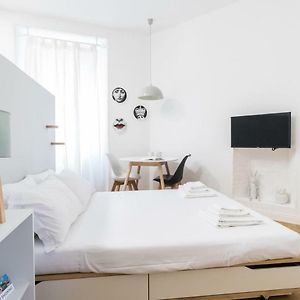Studio met een King Size Bed